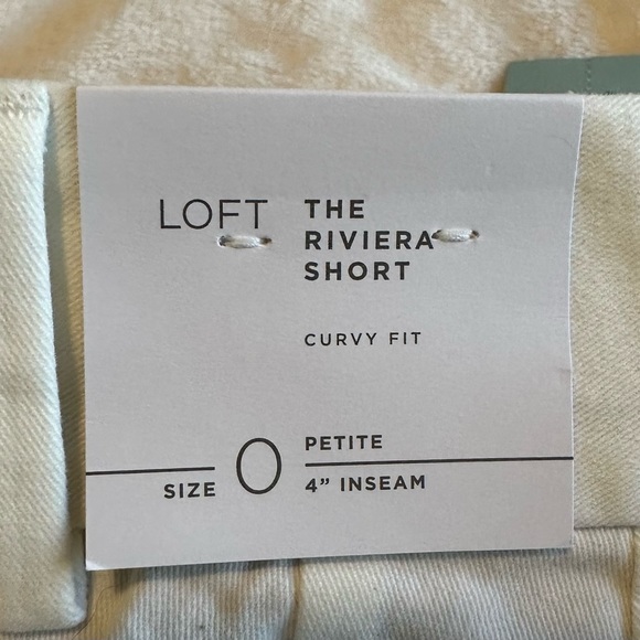 NWT LOFT Riviera Short 4” Inseam, Size 0 Petite in White, Curvy Fit - Picture 5 of 5
